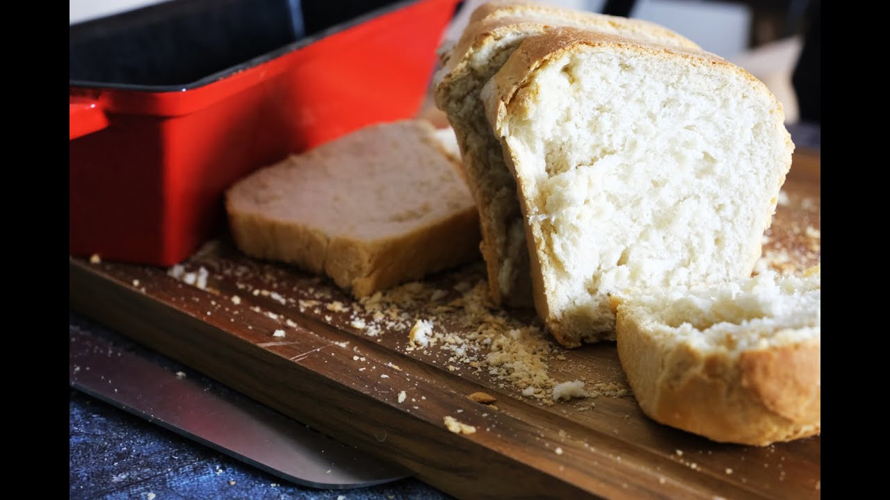 Cast Iron Bread Pan with Lid – Oven Safe Form for Baking and