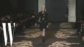 Versace Fall 2011 - runway fashion show - W Magazine
