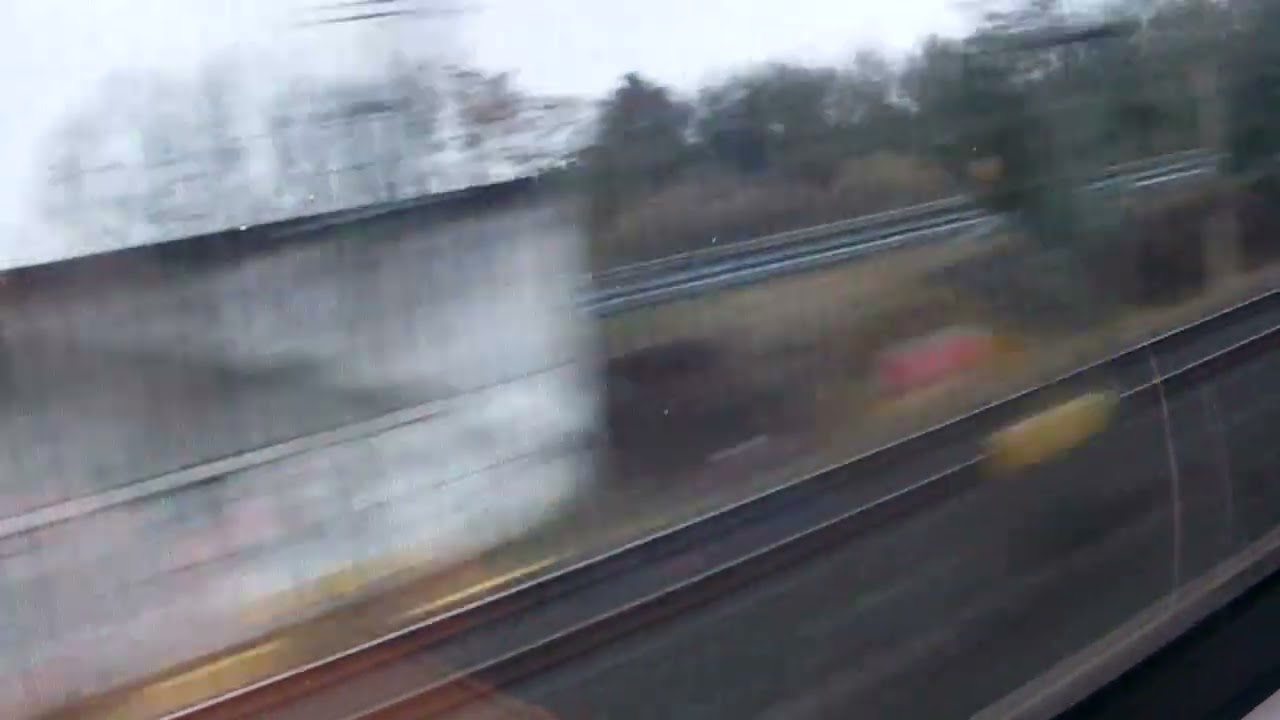 ICE 1010 Frankfurt Flughafen Fernbahnhof Ausfahrt mit ICE 3 Neo  ICE von Mannheim Köln Deutz Bahnhof