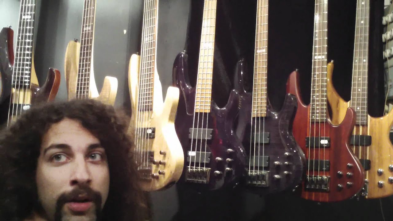 Helges Håla - Ombyggnad bland basarna och ett vackert skynke...