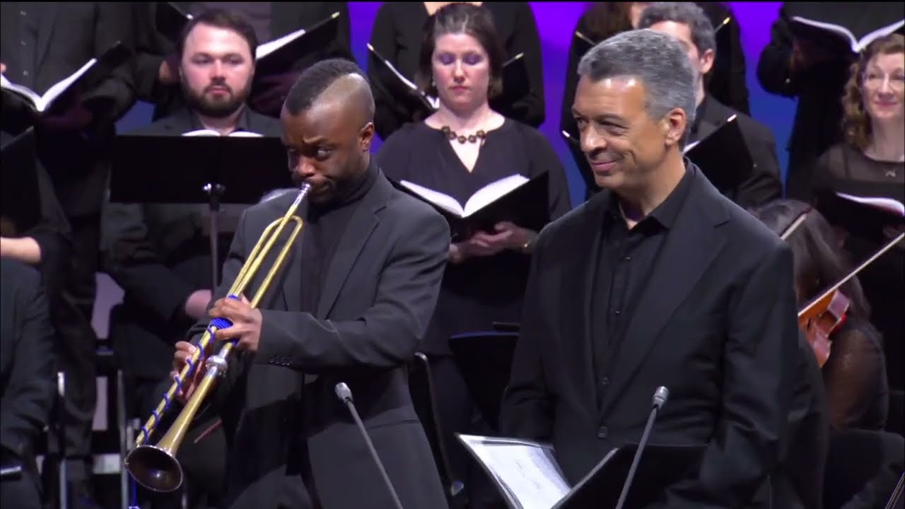 The trumpet shall sound - Handel's Messiah featuring Roderick Williams
