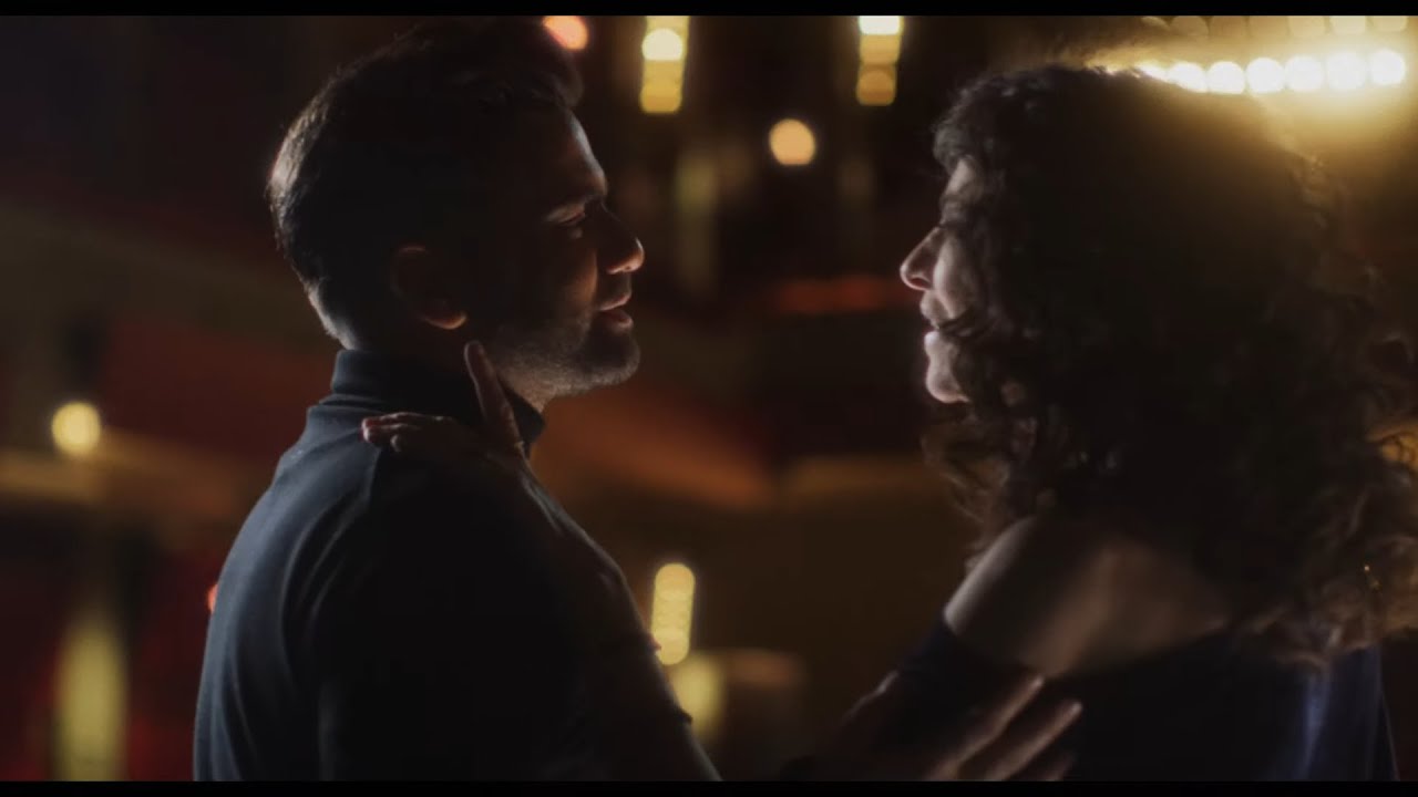 Watch ONIRAMA - Ελευθερία Αρβανιτάκη - Μετάξι - Official Music Video on YouTube Watch ONIRAMA - Ελευθερία Αρβανιτάκη - Μετάξι - Official Music Video on YouTube