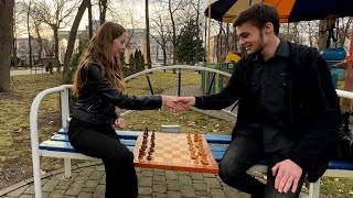 Knight_Of_MiaMi против Marina_Chess