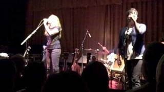 Neko Case--Don't Forget Me