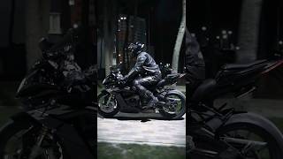 #motorcycle #motorrad #motorbike  #s1000rr #bikergang  #wheelie  #elbowdown#bikeporn #bikerchick