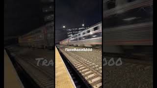 Amtrak Sleeper Service Returns to The Northeast Corridor? #train #amtraknortheastregional #amtrak
Amtrak Northeast Regional 179 Passes Tfgreen Airport station With 3 Viewliner sleepers on the rear! These cars were headed to NYP for PM Amtrak Sleeper Service Returns to The Northeast Corridor? #train #amtraknortheastregional #amtrak