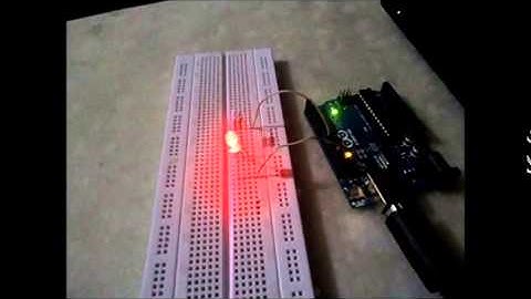 Programa Arduino 02: Sinal de S.O.S com LED