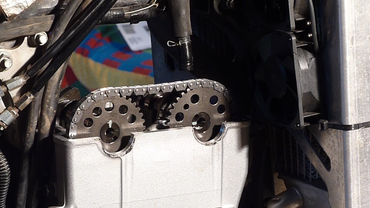 Suzuki DRZ 400 timing chain replacement