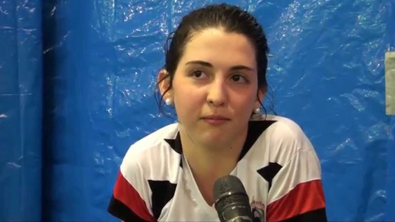 Declaraciones Daniela Macias - Badminton Perú 2014 - YouTube
