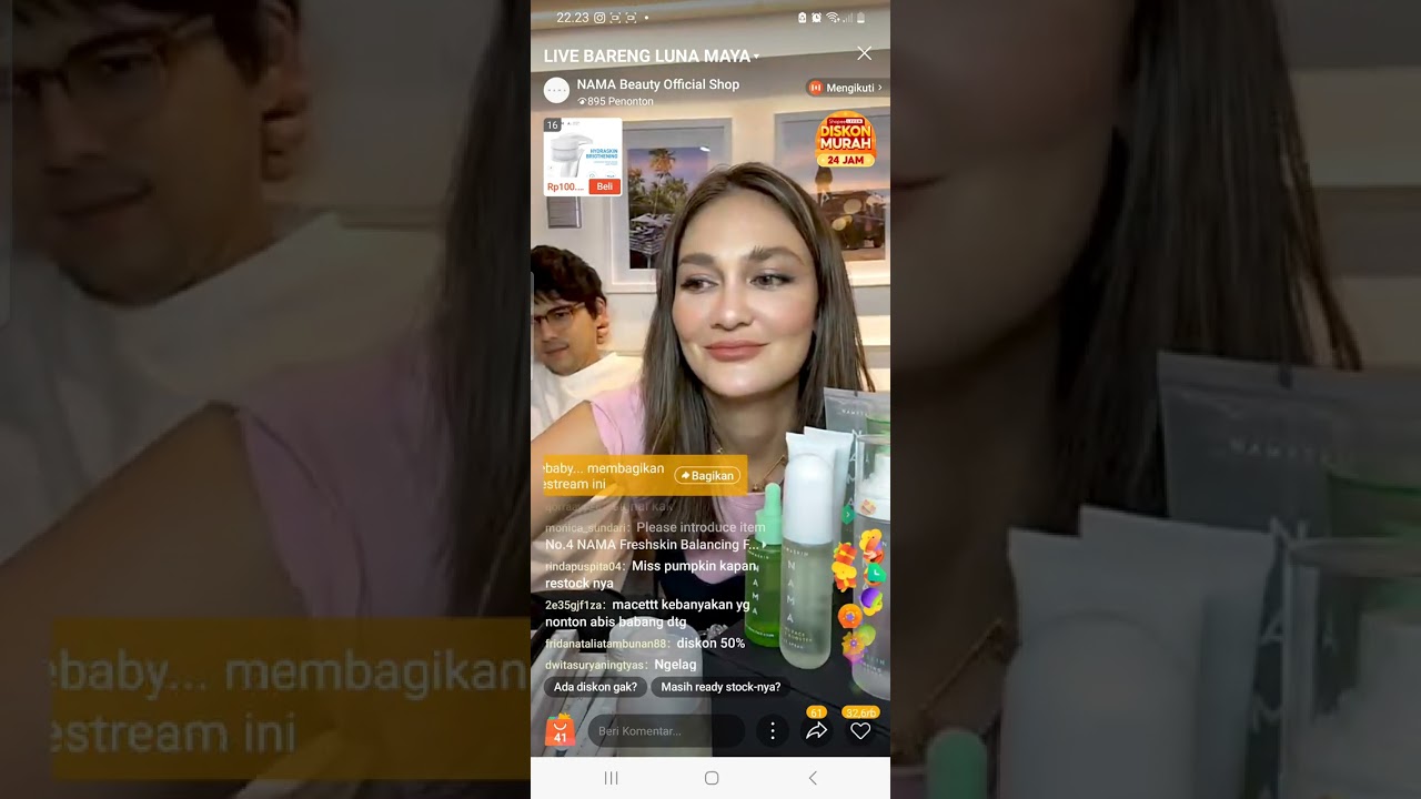 Sweetnya Luna Maya di suapi nasi Goreng sama Maxime Bouttier #lunamaya  #maximebouttier