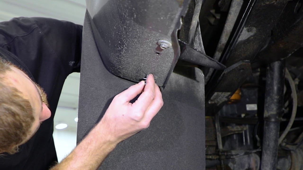 2011-16 Ford Super Duty - Rear ROCKSTAR™ Splash Guard Mud Flap Install Video