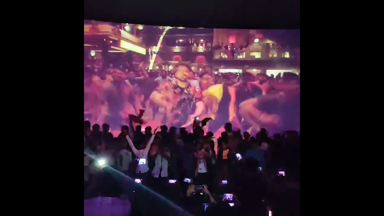 Verithanam Song Response by Thalapathy fans at Rohini Theatre Chennai. 