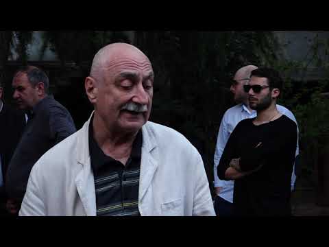 ლადო კახაძემ საკუთარი პროგრამა და ინიციატივები მცხოვრებლებს გააცნო