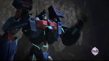 Revengeance+Music+makes+anything+more+epic +Wheeljack+and+Ultra+Magnus+vs+Predaking
