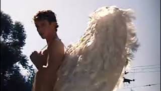 Troye Sivan / Angel Baby (Oficial Video)