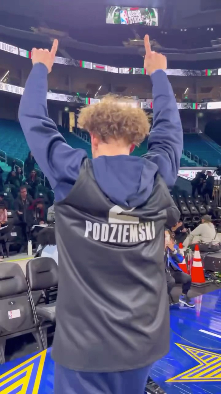 PODZ FROM FULL-COURT ?
