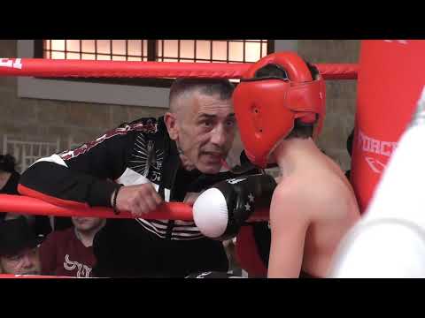 VERSUS XV ΦΕΡΟΥΝΑΙ