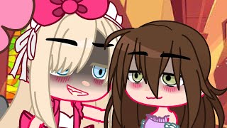 “Oh darling, I loved your father, truly.” ][ DD & EH ][ Different AU ][ LylaLetsPlay