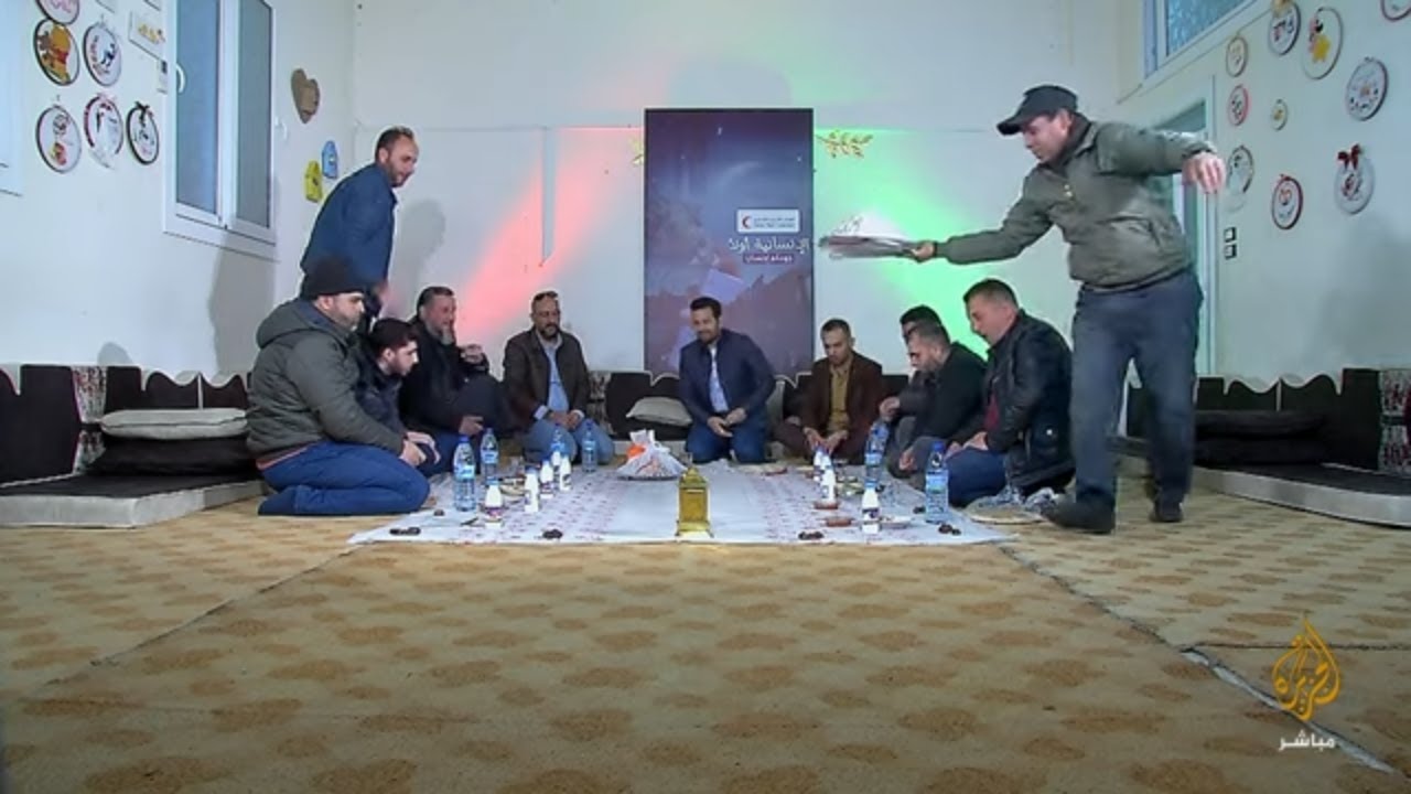 إفطار مع عاملين في الجمعيات المحلية شمالي سوريا