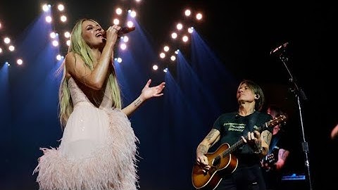 Thumbnail of Kelsea Ballerini Shines at Opry 100 with Barbara Mandrell Tribute!