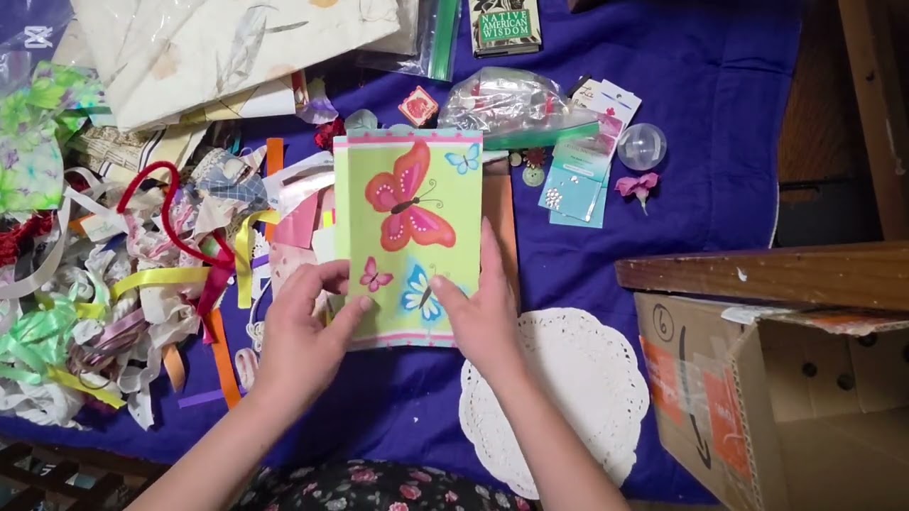 Распаковка посылки Happy Mail