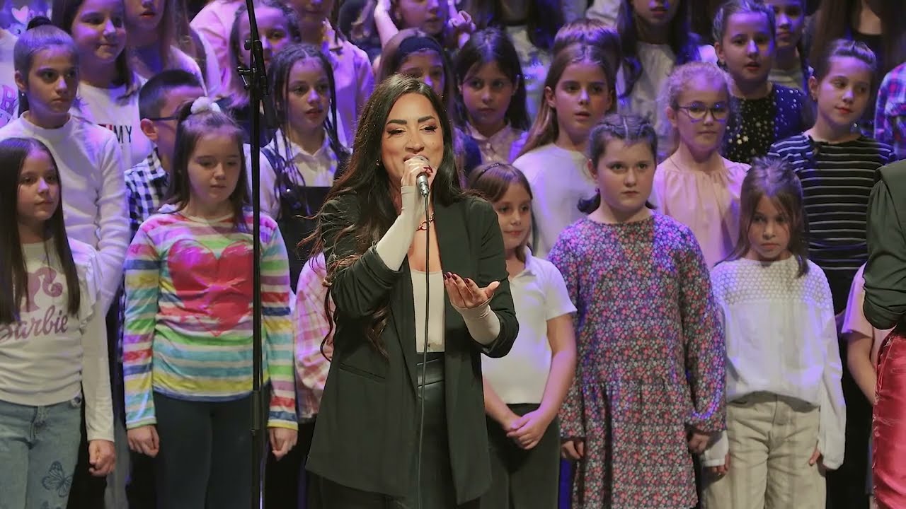 Hor Svi UGLAS feat. Zejna i OŠ D.Davidović - Ederlezi (live)