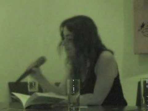 Eugenia Prado lee en recital TransTextual