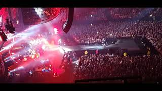 Queen + Adam Lambert - Tear It Up (live)