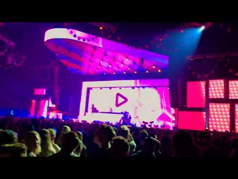Don Diablo Ft Arizona - Take Her Place (Live) 2017