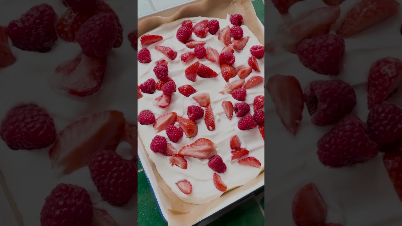 Okay | Yoghurtbar met rood fruit en chocolade