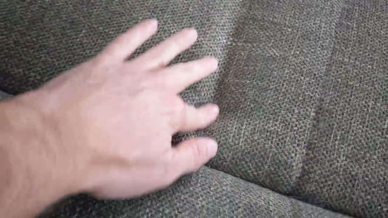 Kika Couch nach 3 Monaten, Schaumstoff durchgesessen , was machen wir? Ladenpreis 2990 Euro