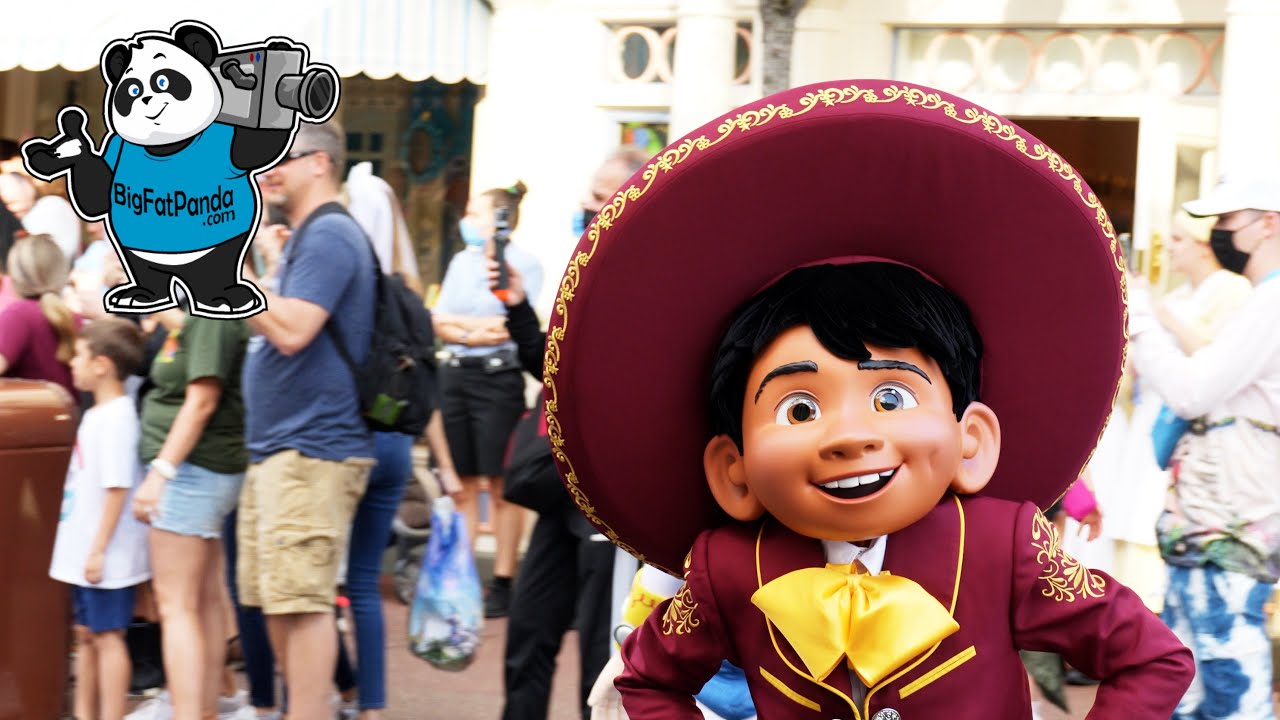New Disney Character Cavalcade - Adventure Friends - Magic Kingdom - Miguel from Coco