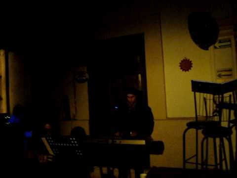 Tony Gallo. Gotas de Aagua Dulce
