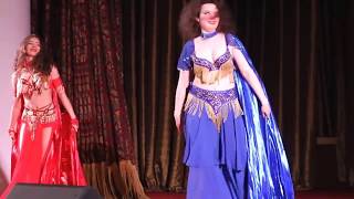 Show bellydance with Isis wings