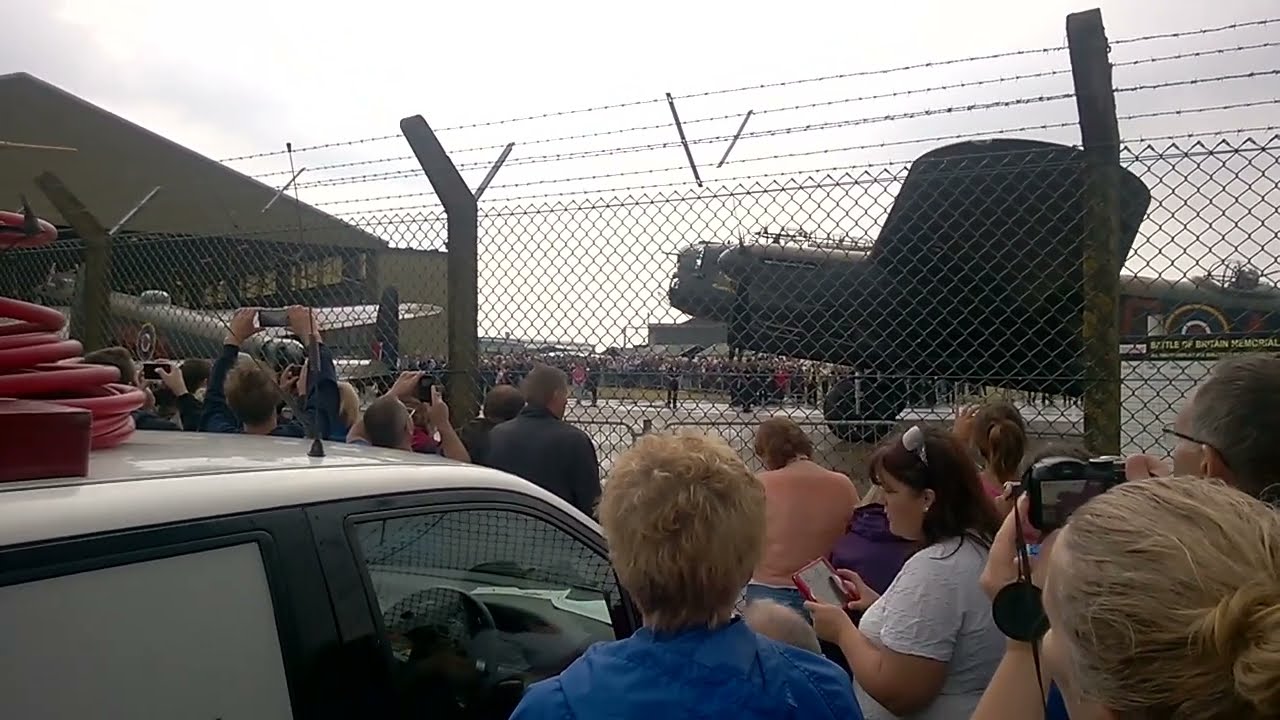 Avro Lancaster KB726 'VeRA' Arrives at R.A.F. Coningsby 07/08/2014