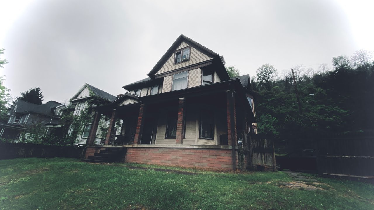 THE DARKNESS of the BELLAIRE HOUSE LIVE YouTube