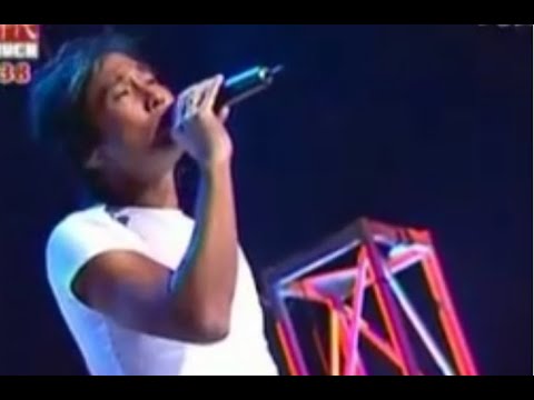 齐秦 2002 音乐大不同 真的是我 现场