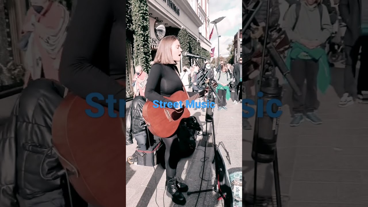 Music on the street || The audience enjoys 🥳