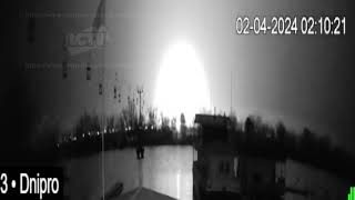 Explosions in Ukrainian City: Dnipro (Caught on CCTV) - 02/04/2024