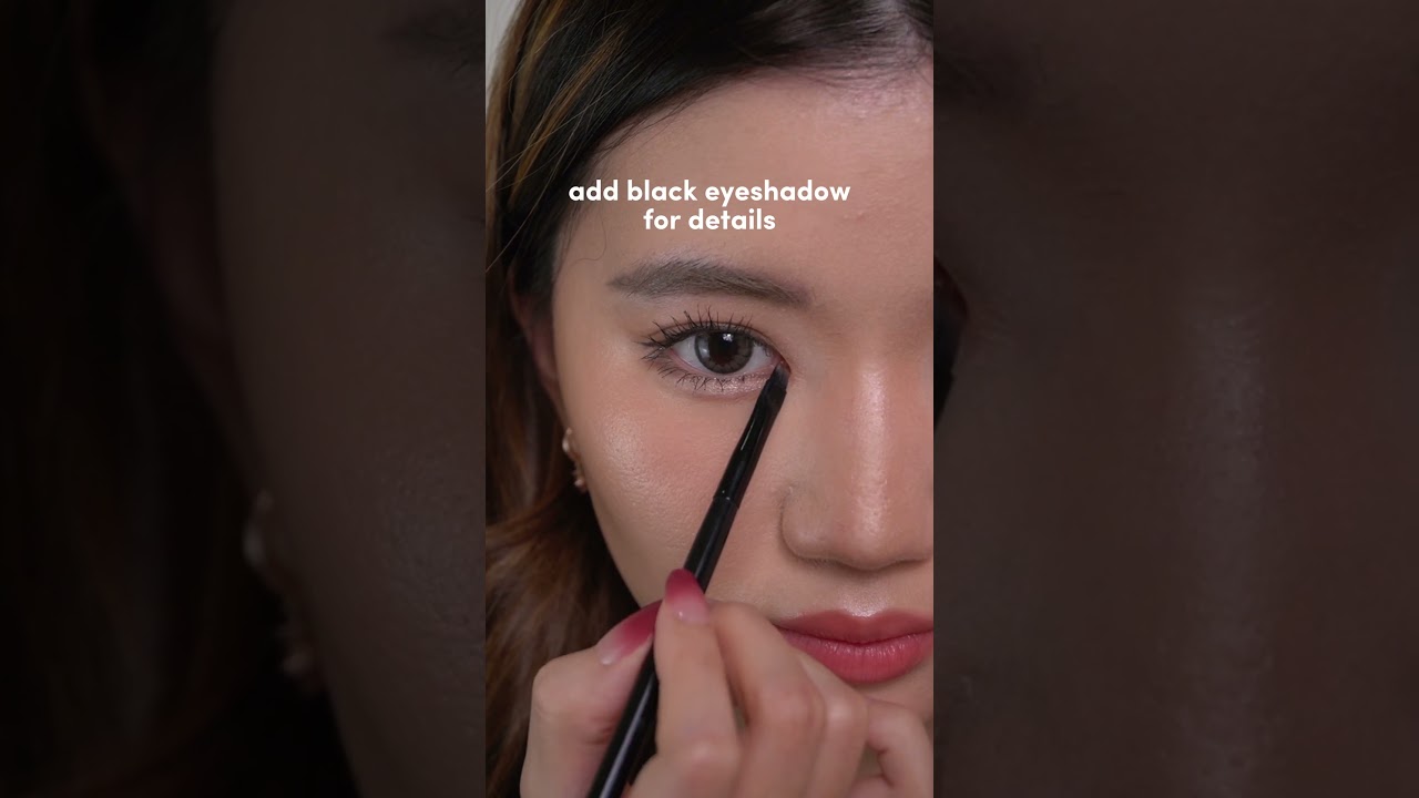 INNER CORNER EYELINER TUTORIAL