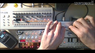 Behringer TD-3 meets a TR-09 & a Volca Bass
