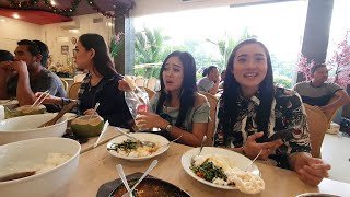 Makan Bareng Di Tuban Bersama Musisi Artis Om Adella