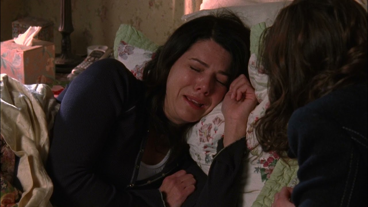 LORELAI CRIES TO RORY ABOUT LUKE