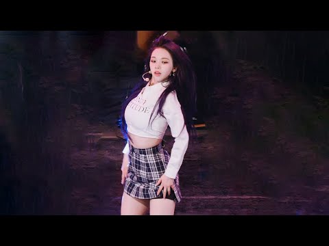 에스파 카리나 직캠 4K 'Savage' (aespa KARINA) @ 220526 한양대축제