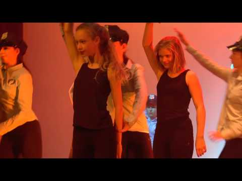 Politie Clipdance Middelbaar 2017  www.DanceReaction.be