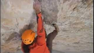 Alexander Huber - Free Solo (Hasse BrandlerVIII ).mp4