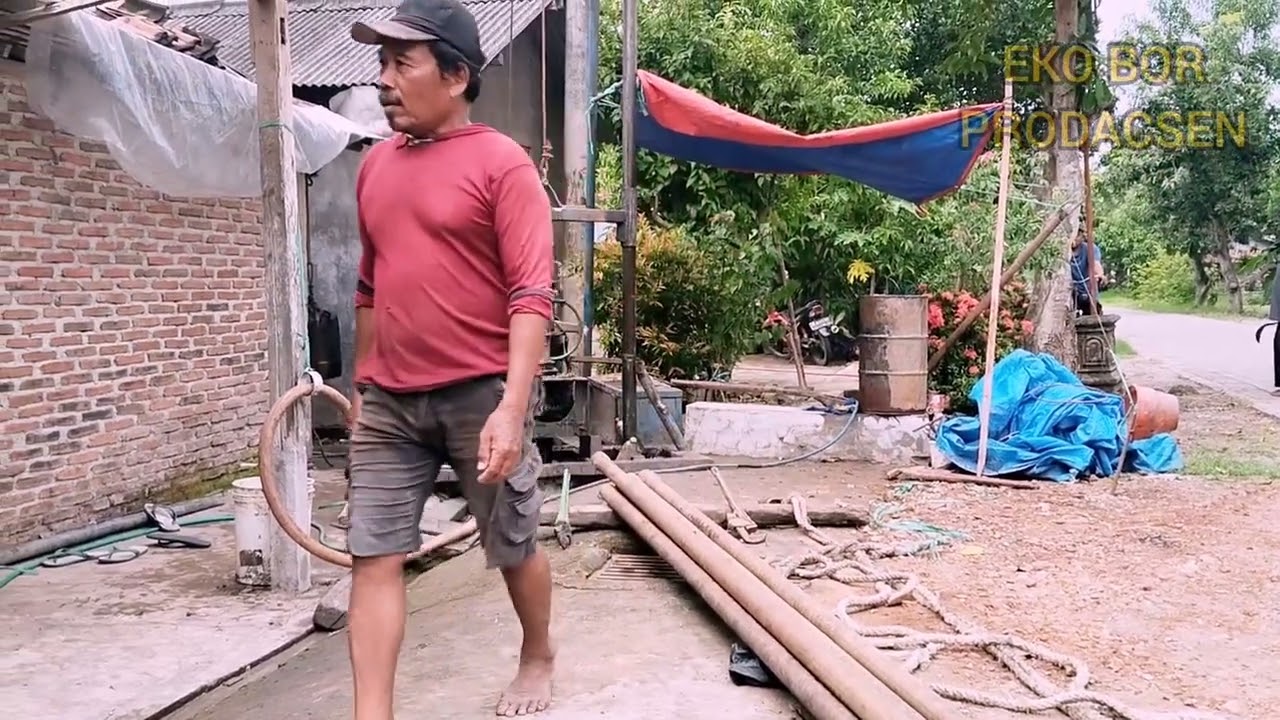 AKTIFITAS DI SORE HARI TETAP DALAM SATU LUMPUR PROSESNYA PENYAMBUNGAN PIPA BOR 💪💪  