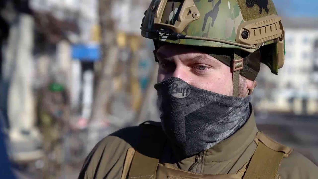 Filming war in Bakhmut, Ukraine | BBC News | Video Breakdown