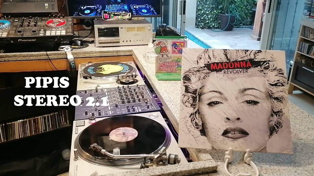 Madonna (Ft) (Akon) Celebration- 2009-2010 - YouTube