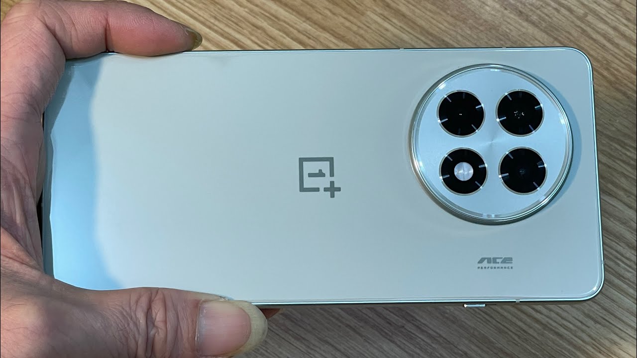Oneplus Ace 5 Green 天青瓷陶瓷特别版‪@limfastech‬ - YouTube